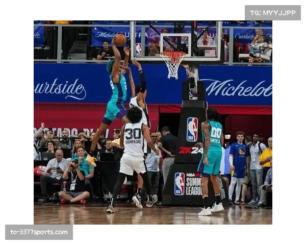 亚历山大在ESPN模拟投票获88张第一选票 领先文班亚马300分